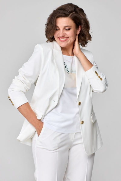 Удлиненный белый жакет из текстиля с карманами БелЭльСтиль 205-2_80_22 молочный однотон - фото 3