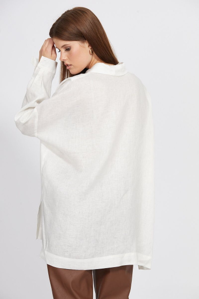Белая оверсайз блузка из льна с накладными карманами EOLA 2489 молочный - фото 11