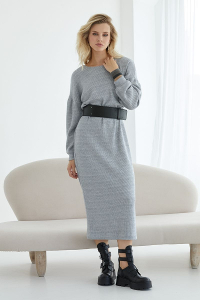 Трикотажное платье из вискозы с ремнем и объемным рукавом NiV NiV 3035 - фото 1