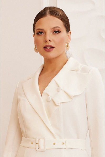 Платье со стояче-отложным воротником и талиным поясом Lissana 4766 белый - фото 4