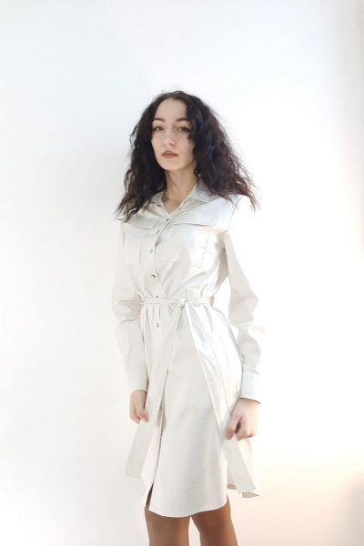 Платье-рубашка повседневное с карманами и поясом Lady Smile 101 молочный - фото 4