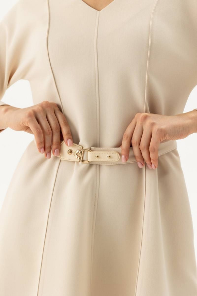 Платье с рельефными швами и поясом из трикотажа для офиса Femme & Devur 80228 1.2F(170) - фото 5