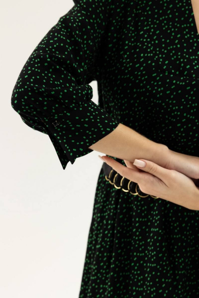 Платье с воланом на подкладке, V-вырез и пояс с полукольцами Femme & Devur 80205 1.32F(170) - фото 4