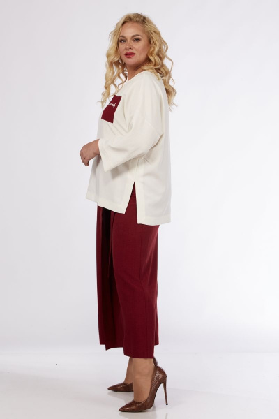 Блуза и брюки-кюлоты свободного кроя на запах Michel chic 1349 молочный-бордовый - фото 5