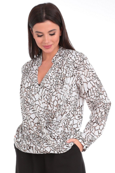 Блузка из текстиля с V-образным вырезом и складками Angelina & Сompany 822 - фото 6