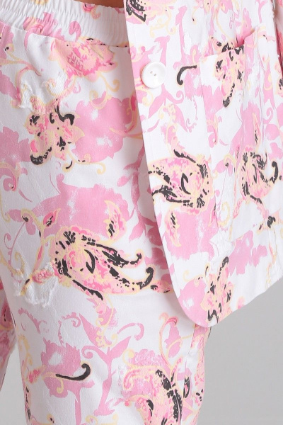 Комфортный джинсовый костюм из жакета и брюк Angelina & Сo 867 - фото 9