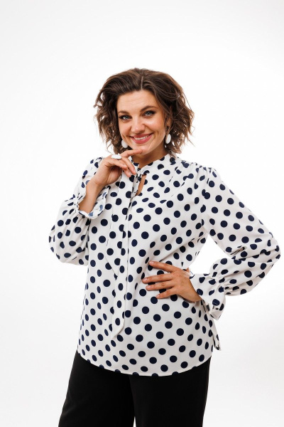 Блуза в горох из мягкой вискозы с объемом и бантом Anelli 1323 белый/черный_горох - фото 6