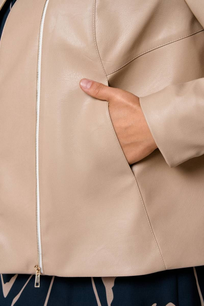 Куртка из экокожи с карманами и молнией на каждый день IVA 1366 бежевый - фото 8