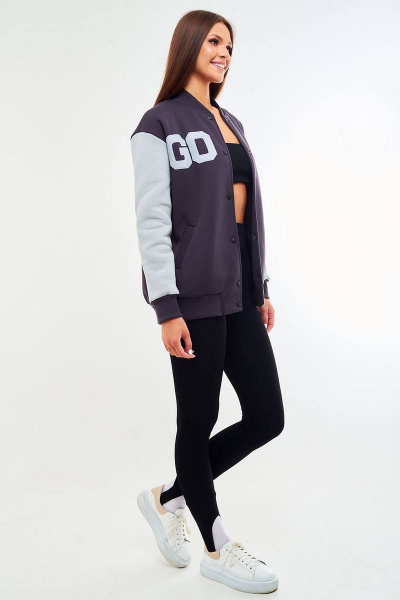 Демисезонный женский бомбер из ткани с карманами и вышивкой GO F4045b/30-03.170-176 - фото 3