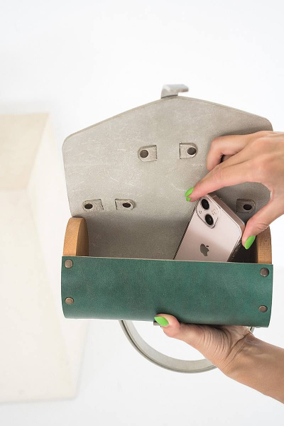 Кожаная сумка через плечо из натуральной кожи и дерева, 22х11х11 см Because TUB IZUMRUD - фото 6