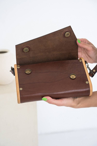 Сумка ВИОЛА из натуральной кожи с вставками из дерева Because VIOLA BROWN - фото 4