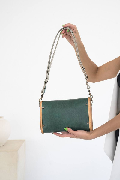 Сумка Мишель из натуральной кожи с деревянными вставками Because MISHEL IZUMRUD - фото 1