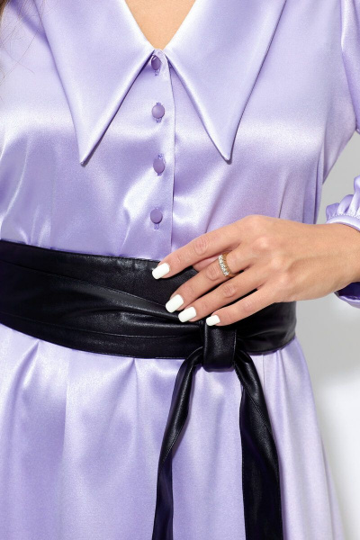 Платье а-силуэта из атласа выше колена с воротником и сборкой Abbi 1017 лаванда - фото 9