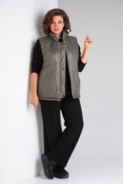 Демисезонная жилетка из плащёвой ткани двухсторонняя Диомант 1897 хаки/черный - фото 9