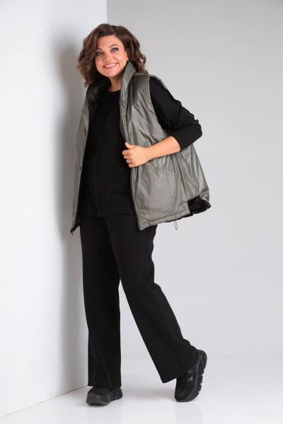 Демисезонная жилетка из плащёвой ткани двухсторонняя Диомант 1897 хаки/черный - фото 4