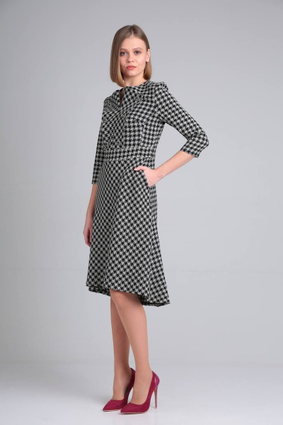 Демисезонное платье с рельефами и поясом в деловом стиле Rishelie 915 черно-серое - фото 3