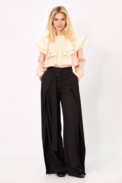 Блуза с воланами и воротником стойка в демисезон Rivoli 2356.4 персиковый - фото 1