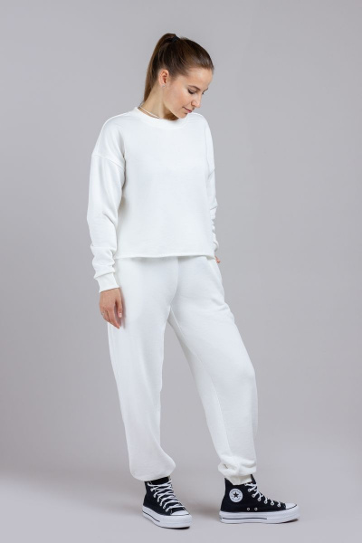 Белые спортивные брюки с карманами, тесьмой и манжетом Mirolia 1187 кремовый - фото 3