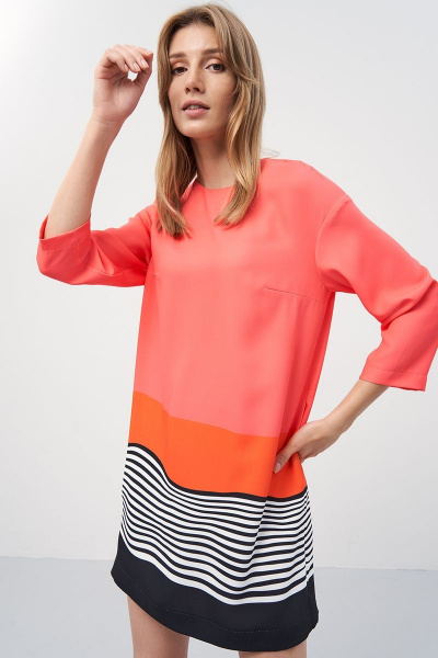 Розовое прямое платье с рукавом 3/4 и застежкой на спинке Art Ribbon M3904P - фото 1