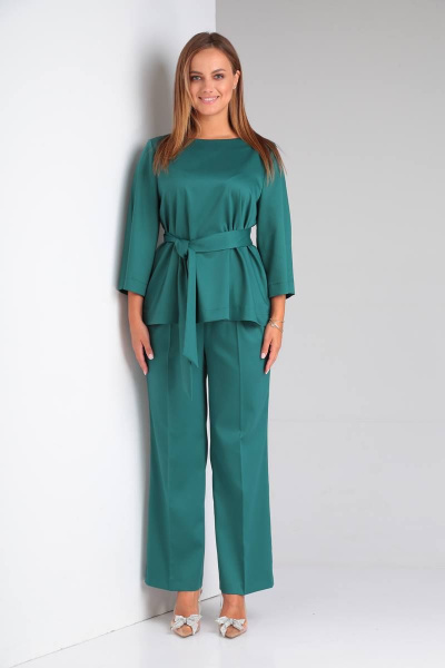 Нарядный комплект с блузой и брюками из костюмной ткани TVIN 4011Л нефрит - фото 1