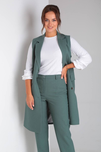 Деловой комплект: блуза, брюки и жилет из трикотажа TVIN 7646 зеленый - фото 8