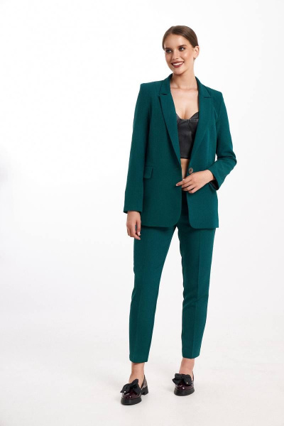 Двухпредметный деловой комплект брюки и жакет на застежках KaVaRi 8002.4 изумруд - фото 4