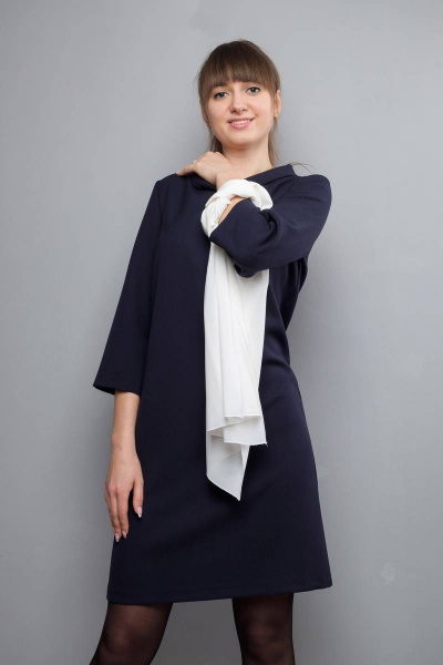 Платье прямого силуэта с хомутом и рукавом 3/4 Mita ЖМ1017 синее - фото 2