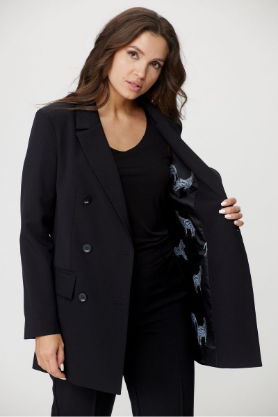 Классический комплект жакет и брюки из хлопка с карманами БелЭльСтиль 848-2_81_22+596-2_79_22 черный однотон - фото 9