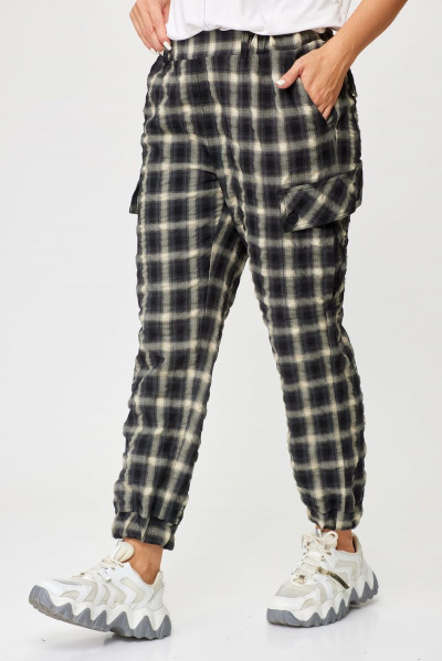 Брюки карго с функцональными карманами из крэш-ткани Abbi 2014 графит - фото 14