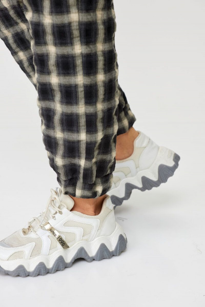 Брюки карго с функцональными карманами из крэш-ткани Abbi 2014 графит - фото 6