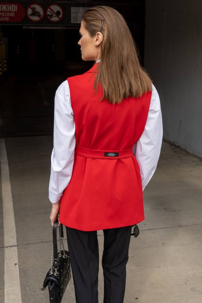Деловой женский жилет двубортный с поясом и карманами Luna 066 красный - фото 5