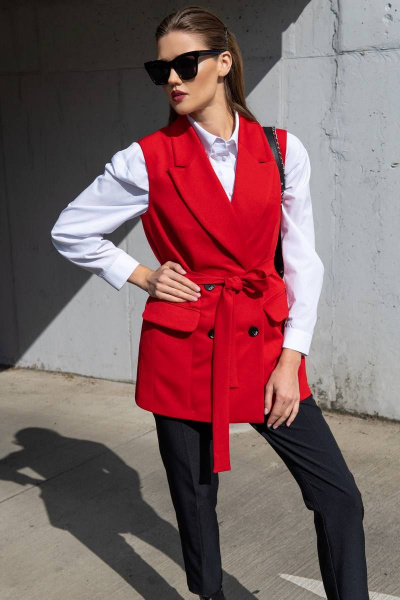 Деловой женский жилет двубортный с поясом и карманами Luna 066 красный - фото 3