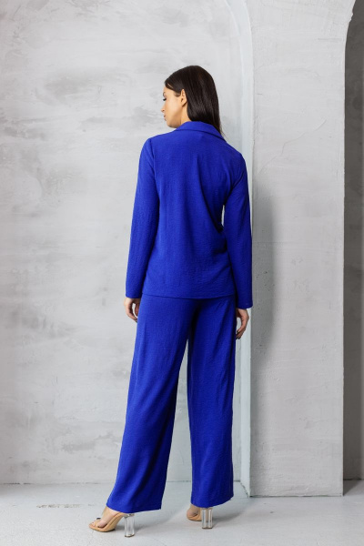 Костюм из жатой ткани синий классический для ежедневных образов Friends 5-003FR-si васильковый - фото 4