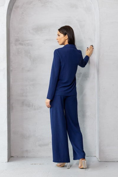 Костюм из жатой ткани синий для современного гардероба Friends 5-003FR-vas синий - фото 6
