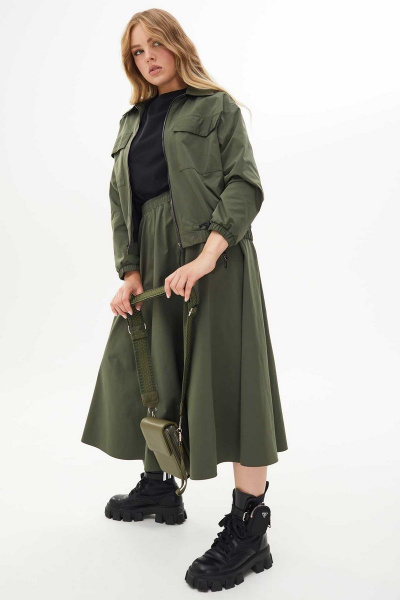 Костюм с расклешенной юбкой из плащевой ткани Mislana С268 хаки - фото 3