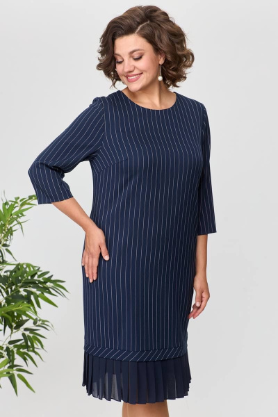 Платье прямого силуэта с вставками и нагрудными вытачками Moda Versal П2450 т.синий - фото 7