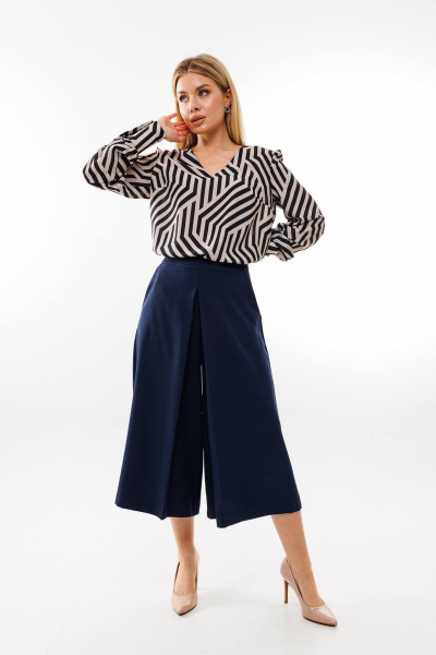 Юбка-брюки А-силуэта с ремнем и застежкой Ambera Style 1065 синий - фото 1