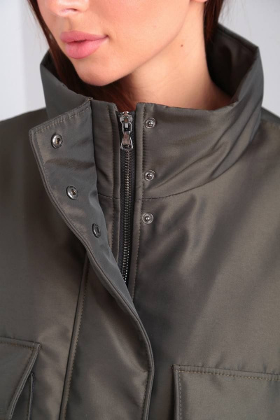 Демисезонная плащёвая куртка с капюшоном и синтепоновой подкладкой Диомант 1899 олива - фото 4