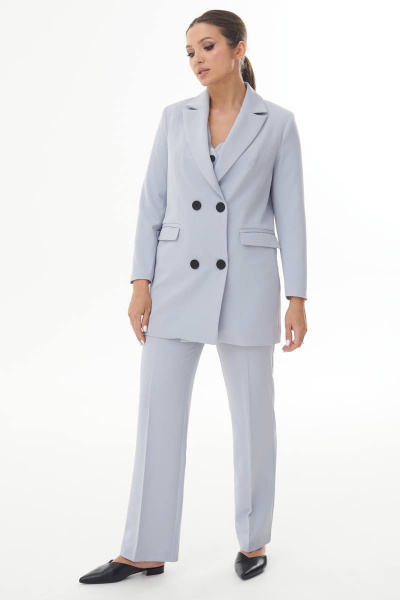 Деловой костюм двойка из хлопка с приталенным жакетом AURA otd 9175 светло-серый - фото 4
