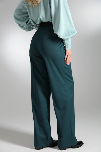 Широкие прямые брюки с карманами из текстиля LM ИК5392 изумруд - фото 3