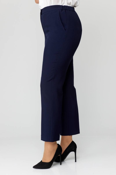 Деловой костюм брюки и жакет из текстиля с двубортной застежкой ANASTASIA MAK 1141 синий - фото 9