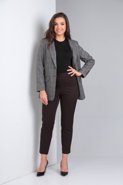 Клетчатый брючный костюм с зауженными брюками и жакетом LS 106 - фото 4