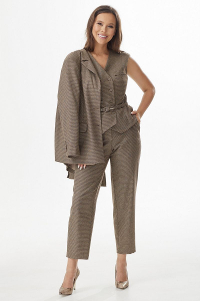 Элегантный комплект из удлиненного жакета, жилета и брюк Магия моды 2331 коричневый - фото 4