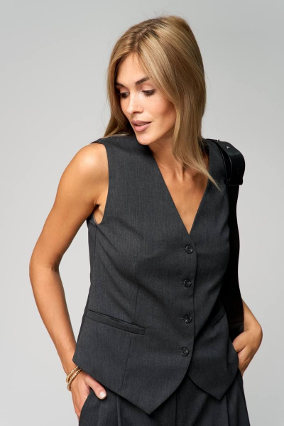 Приталенный черный жилет из текстиля для повседневного стиля THE NAME 2236 - фото 3