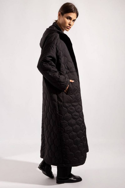 Пухлое утеплённое пальто свободного силуэта с капюшоном PINA 10461 - фото 6