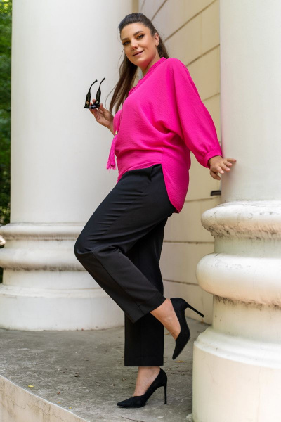 Блуза летучая мышь с декоративными кисточками Andina 115 фуксия - фото 2