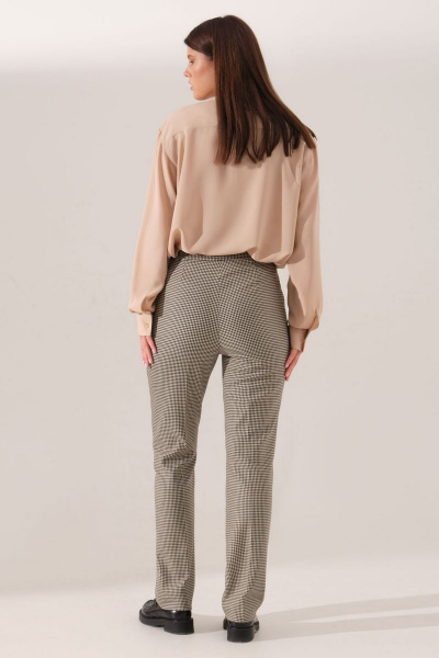 Летняя белая блузка из трикотажа с принтом Панда 163760w бежево-черный - фото 2