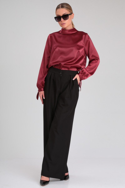 Демисезонная красная блузка из гладкой ткани с пуговицами Angelina & Сompany 880 - фото 6