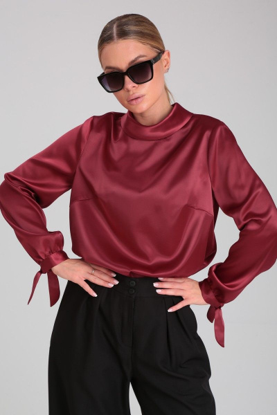 Демисезонная красная блузка из гладкой ткани с пуговицами Angelina & Сompany 880 - фото 1