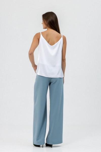 Демисезонный шелковый топ с глубоким вырезом и тонкими бретелями Atelero 1080Ш белый - фото 5